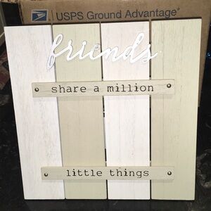 Charming Friends Plaque - White and Cream